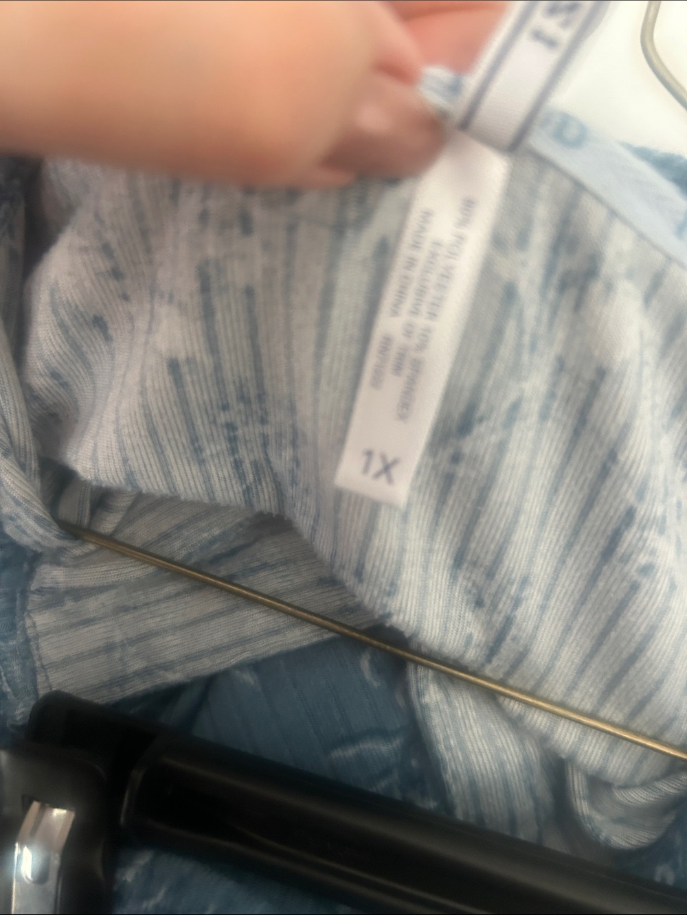 Izod Blue Floral Short-Sleeve Pajama Set 1X - Picture 5 of 7